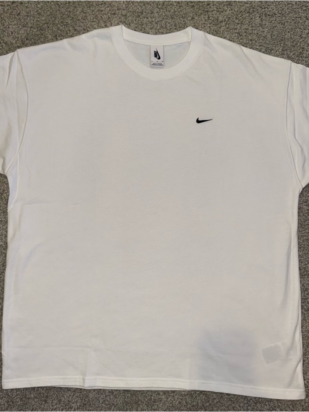 Nike Embroidered Swoosh Heavyweight T Shirt White Men’s Sz XL Brand New